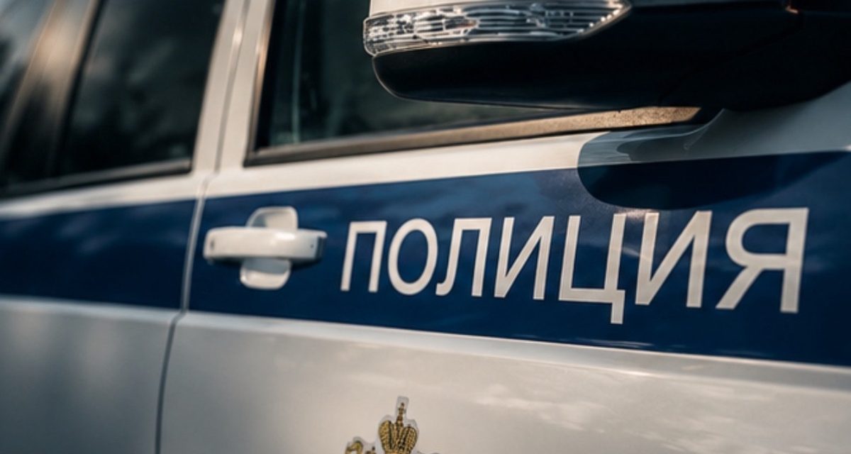 В Калининграде полицейские задержали мужчину, напавшего с ножом на продавца магазина